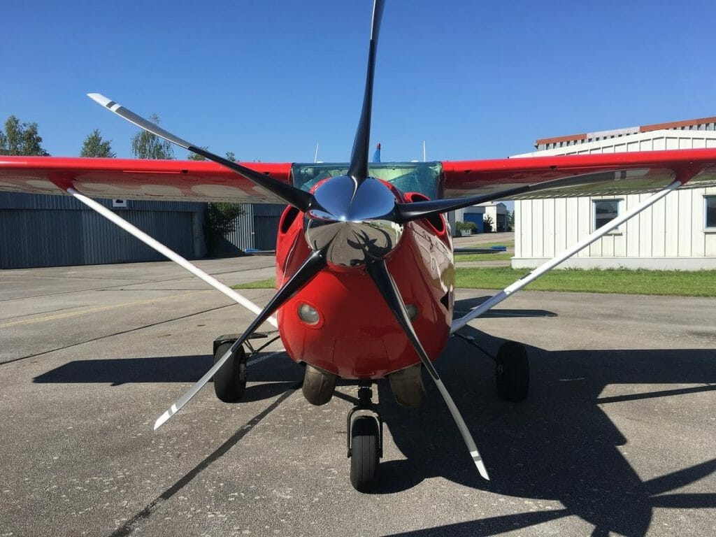 cessna-soloy-front